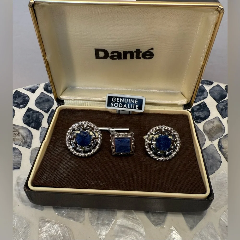 Danté Silver and Blue Sodalite Cufflinks Set